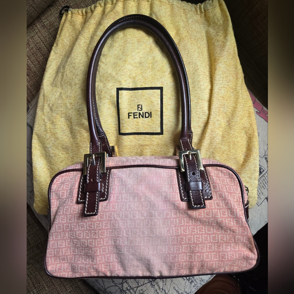 Vintage Fendi Red Denim handbag, Boston or Boulogne style